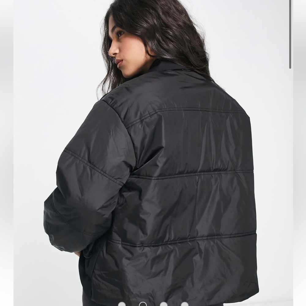 Urban Revivo Black padded jacket with contrast revere collar Blazer Sz 4 - Picture 4 of 7